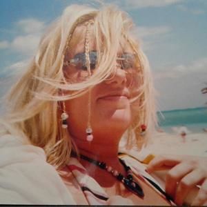 Meet your Posher, Vicky